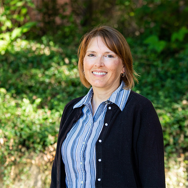 Ms. Donna Edmonds Headshot